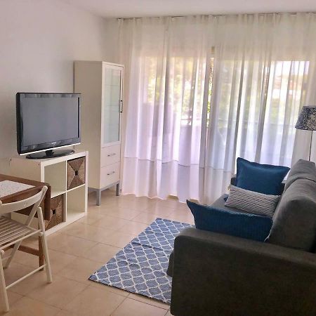 Apartamento Centrico Con Piscina سالو المظهر الخارجي الصورة