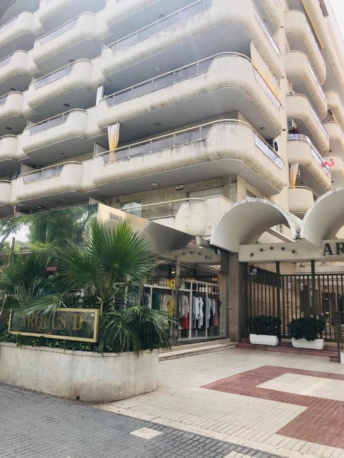 Apartamento Centrico Con Piscina سالو المظهر الخارجي الصورة